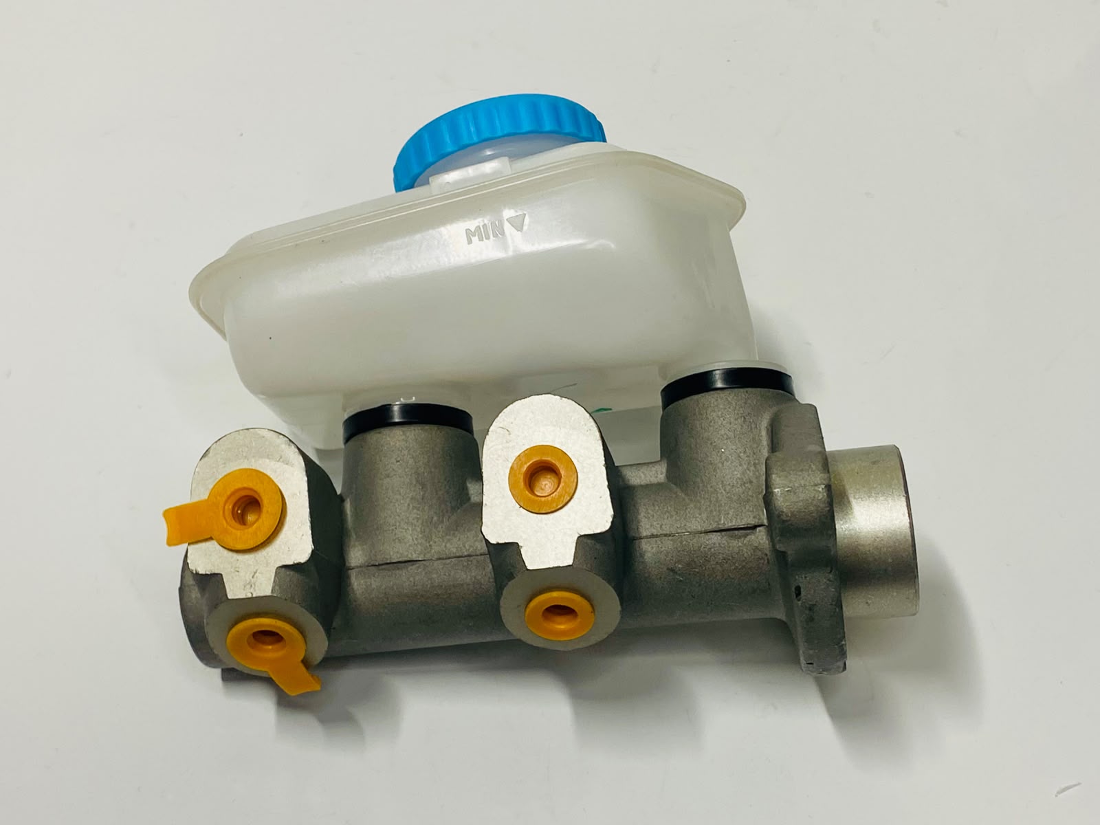 BOMBA FRENO CHEVROLET CHEVY 1.6 1994-2003 CON DEPOSITO